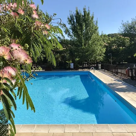 Hotel apartamentowy Casale San Giovanni Cura Nuova