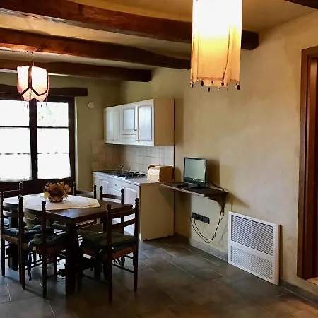 Casale San Giovanni 3*