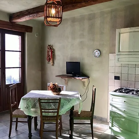 Casale San Giovanni 3*