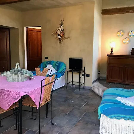 Casale San Giovanni 3*
