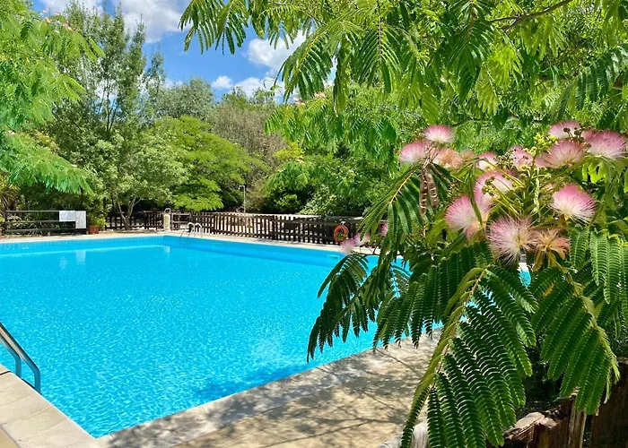 Casale San Giovanni 3*