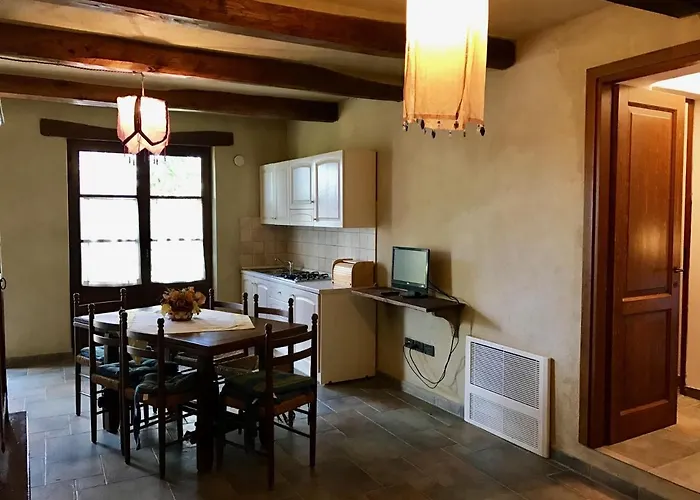 Casale San Giovanni 3*