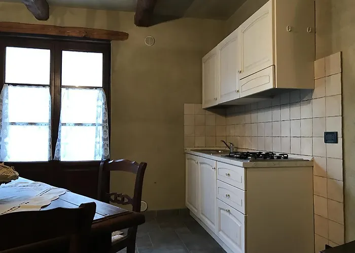 Casale San Giovanni 3*