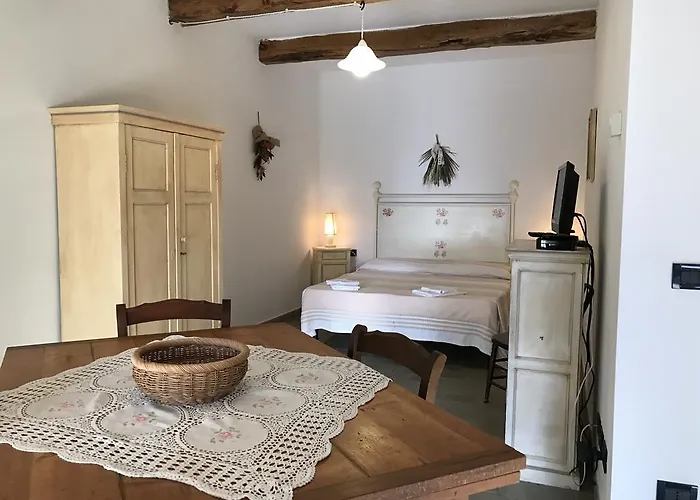 Casale San Giovanni 3*
