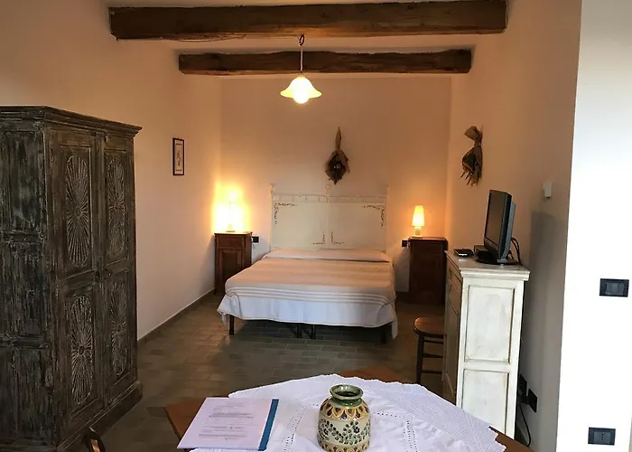 Casale San Giovanni 3*